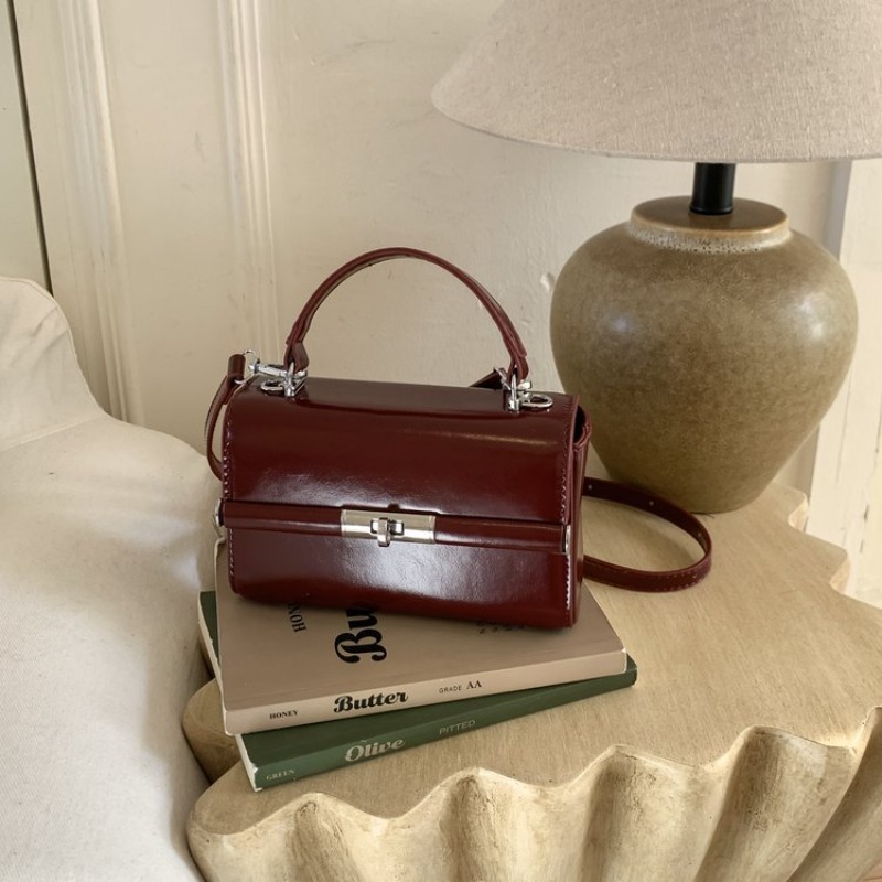 Bolso Bandolera de Cuero de Al - Vintage Fashion In Paris reseña y precio