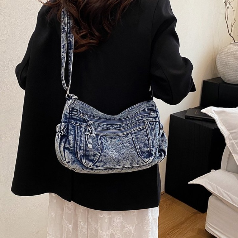 Bolsa de Pañales Vintage a la  - Vintage Fashion In Paris reseña y precio