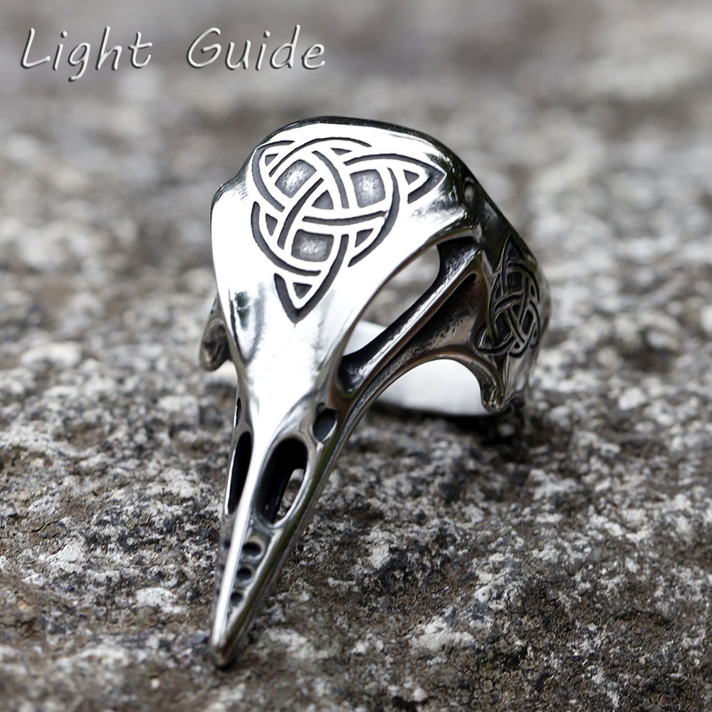 Anillo de tótem de nudo celta  - Vintage Fashion Guide reseña y precio