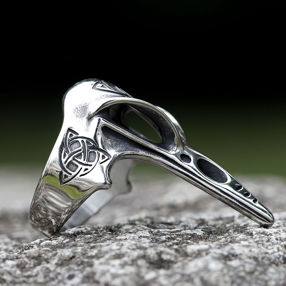 Anillo de tótem de nudo celta  - Vintage Fashion Guide reseña y precio