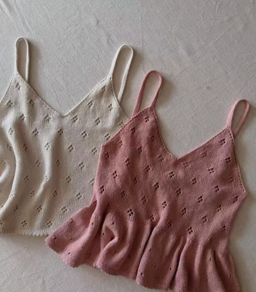 Top de Tirantes con Cuello en  - Vintage Fashion Look reseña y precio