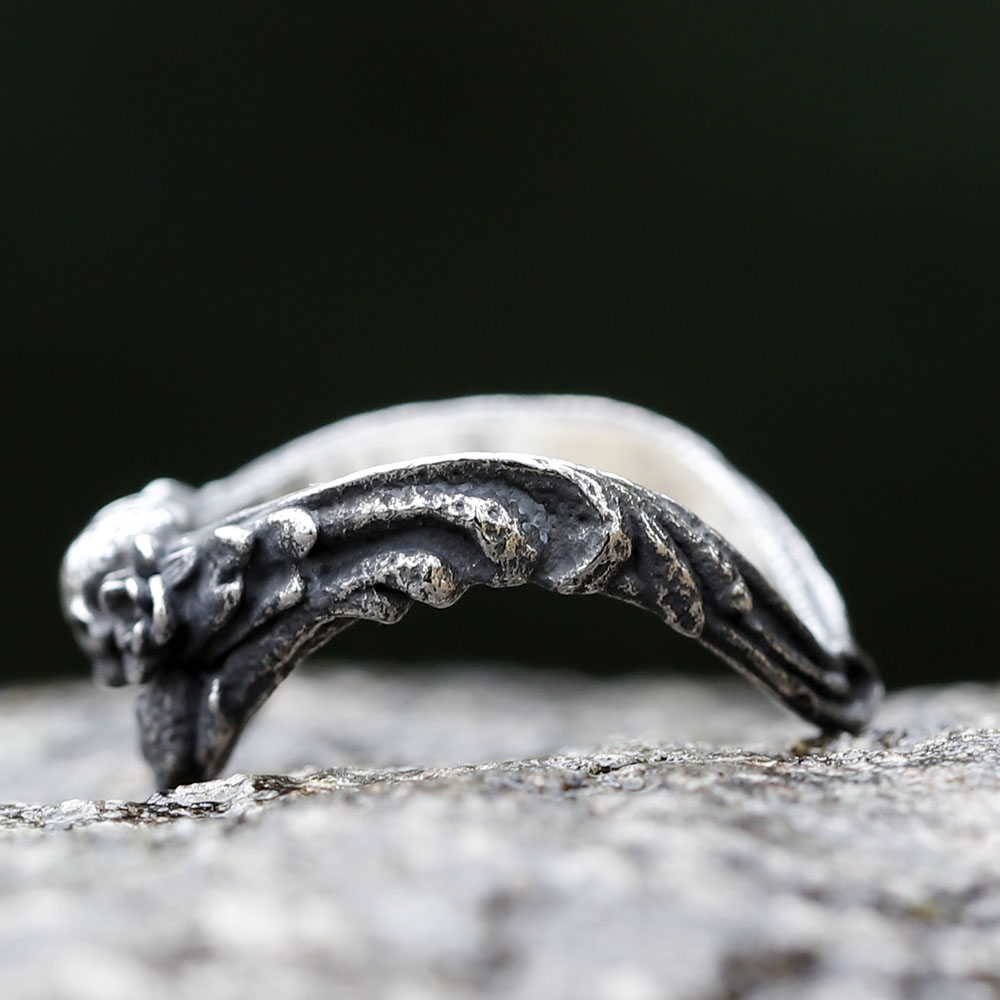 Anillo de calavera dominante d - Vintage Fashion Guide reseña y precio
